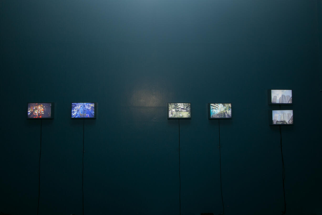 PRESS: UP Fine Arts graduates hold multimedia exhibit &#39;8 Questions&#39;