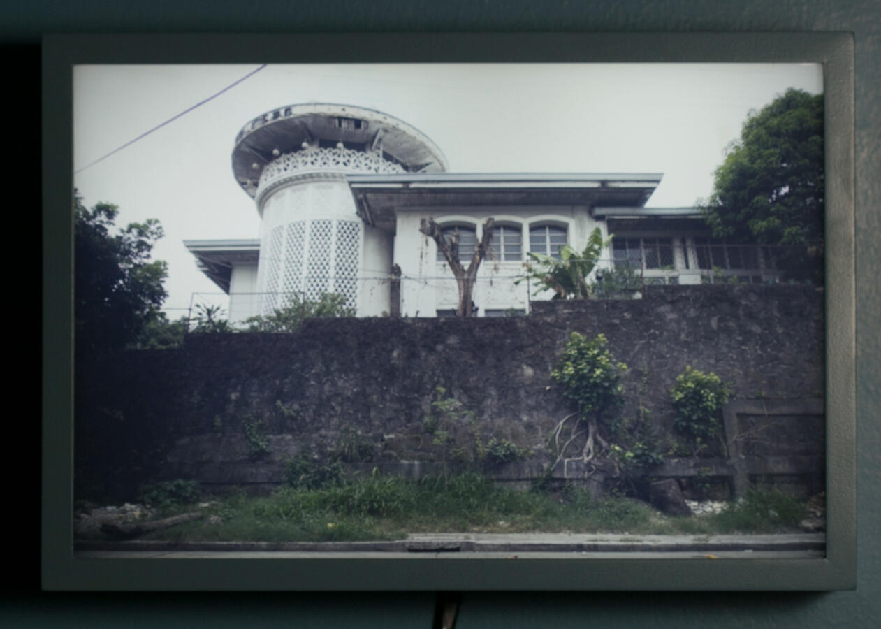 Corner Palanza St and Guirayan St - Light box - 8.75 x 11.75 inches - 2016